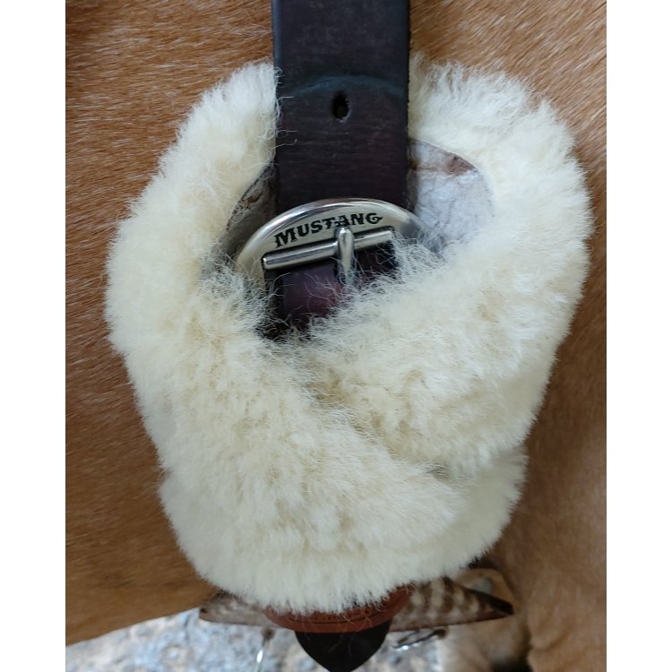 VP Leather Martin Halsband – 2,5 Cm Breit, Lammfell Gefüttert, Vernickelte Hardware, Größe L (39-47 Cm)