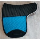 BARTL Rentierfell Satteldecke "AERIAL" DR, mit Teilfell unterlegt und Taschenfunktion petrol